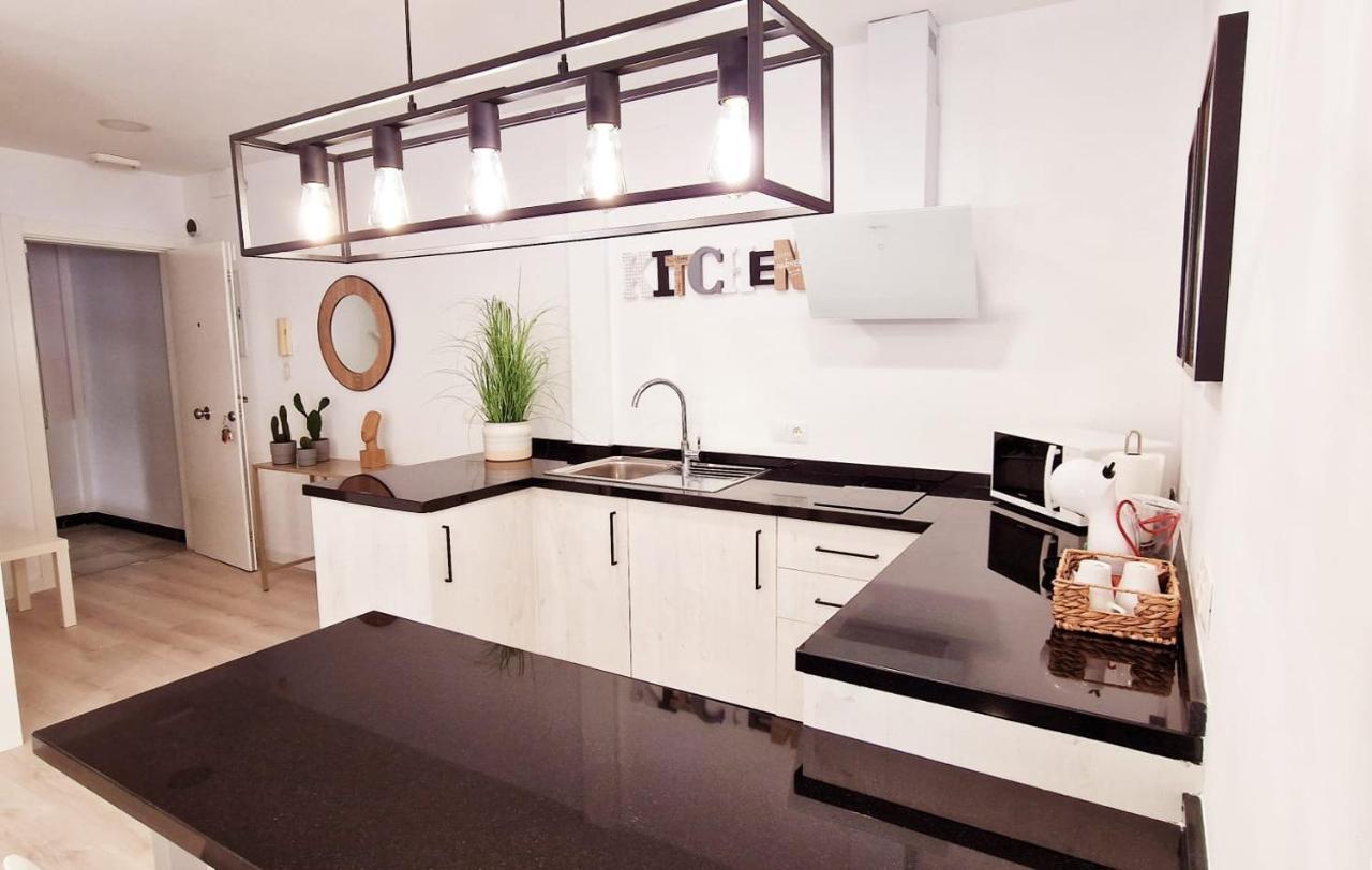 Precioso apartamento en el centro de Torremolinos Exterior foto